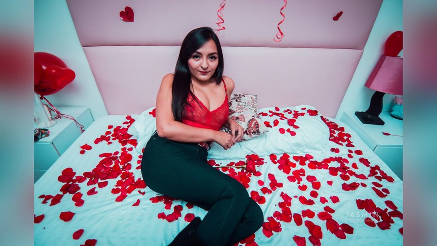 Spanish close up - XXX Dessert - Picture 3