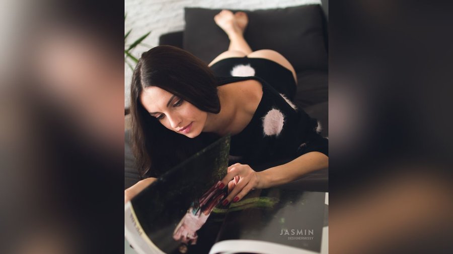 Big tit milf - XXX Dessert - Picture 3