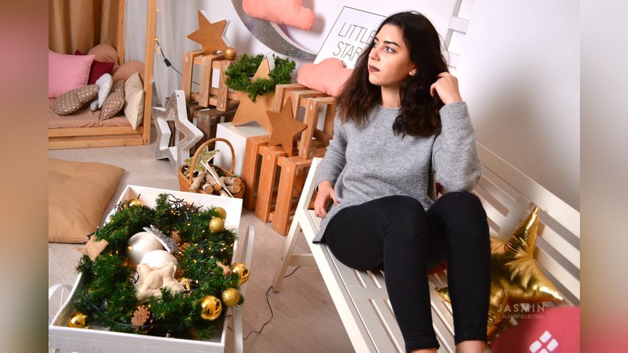 Teen 18yo cam - XXX Dessert - Picture 1