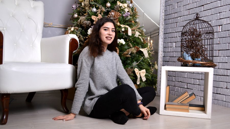 18yo girl webcam - XXX Dessert - Picture 3