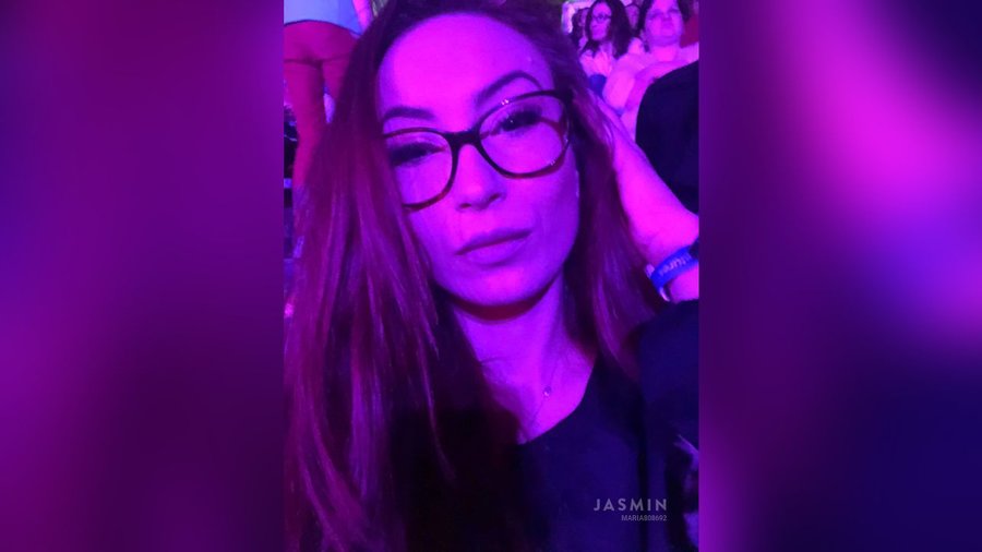 Milf bisexual strap on - XXX Dessert - Picture 3