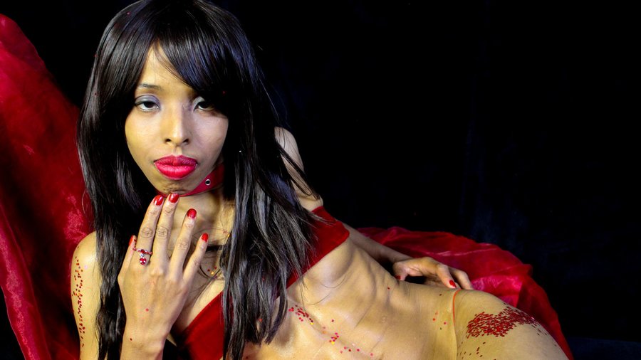Ebony german strap on - XXX Dessert - Picture 3
