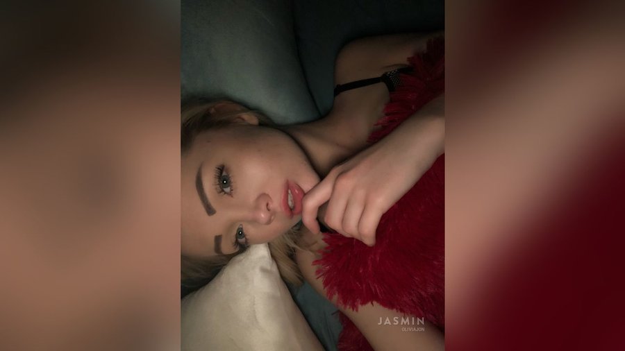 Petite webcam girl - XXX Dessert - Picture 3