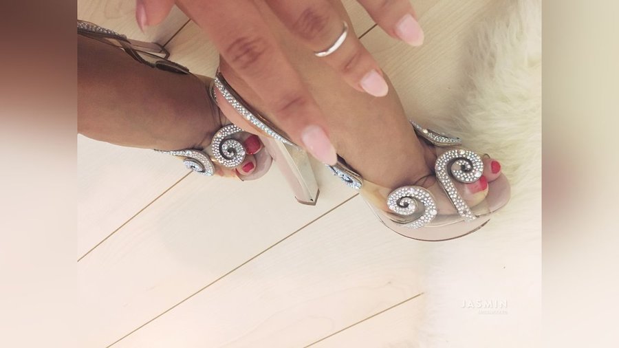 French cam girl - XXX Dessert - Picture 4