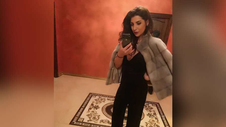 Big tit bisexual milf - XXX Dessert - Picture 3