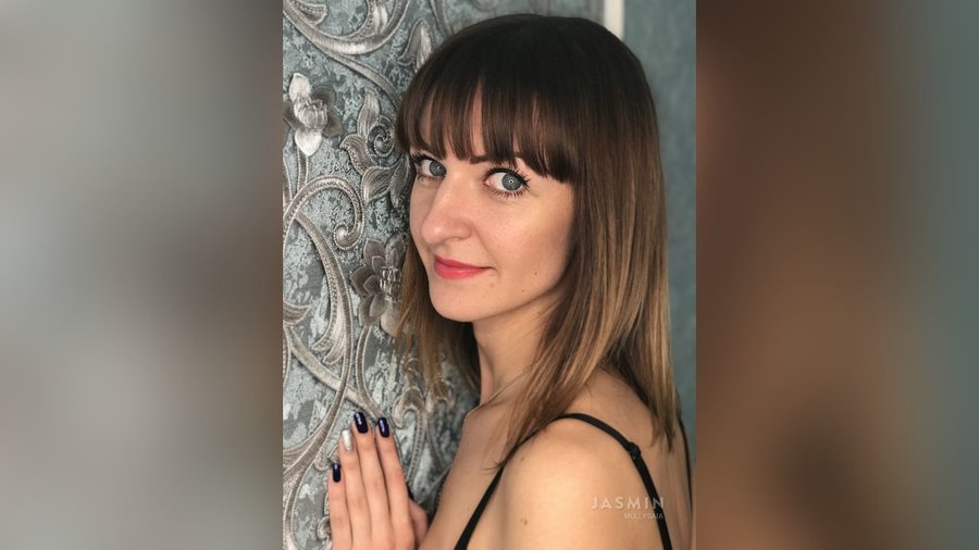 Real straight milf - XXX Dessert - Picture 2