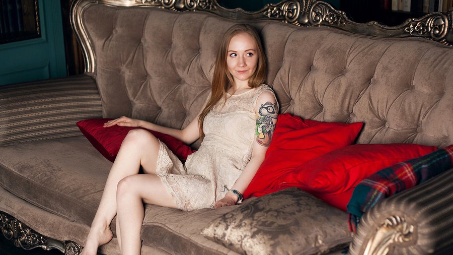 Petite blue eyes girl - XXX Dessert - Picture 2