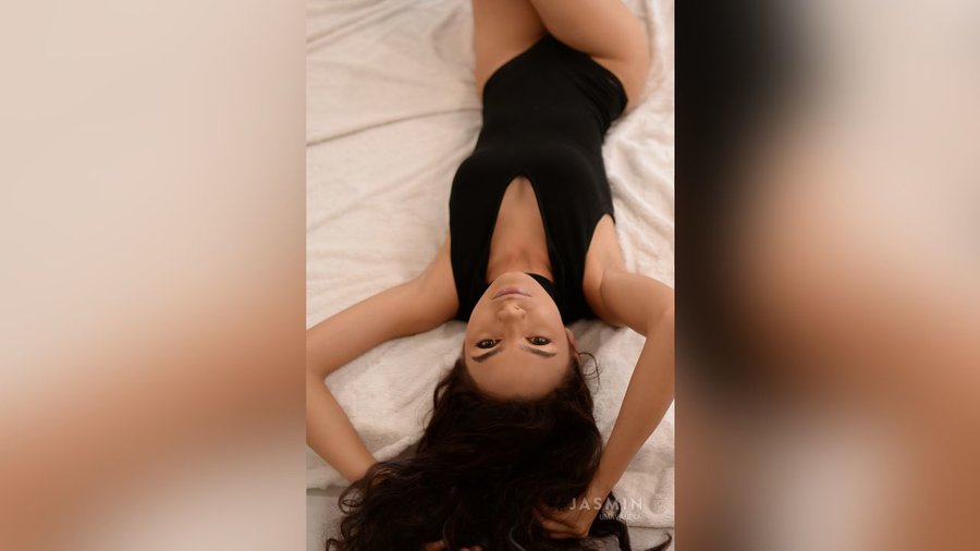 Bisexual 18yo fingering - XXX Dessert - Picture 1