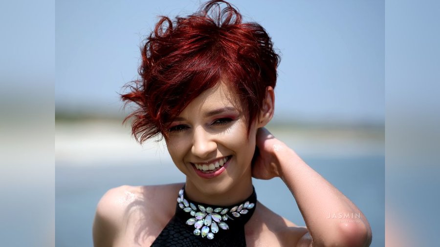 Athletic cameltoe - XXX Dessert - Picture 4