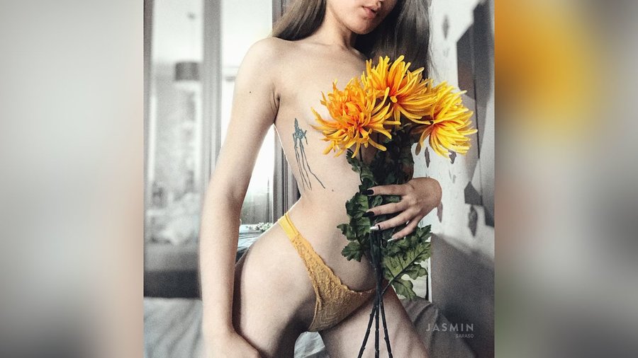 19yo fingering - XXX Dessert - Picture 2