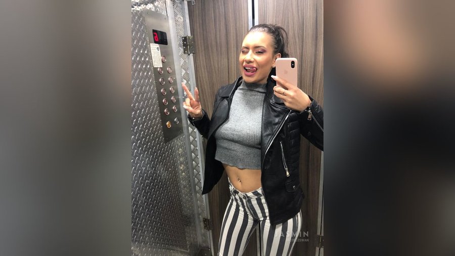 French teen dildo - XXX Dessert - Picture 3