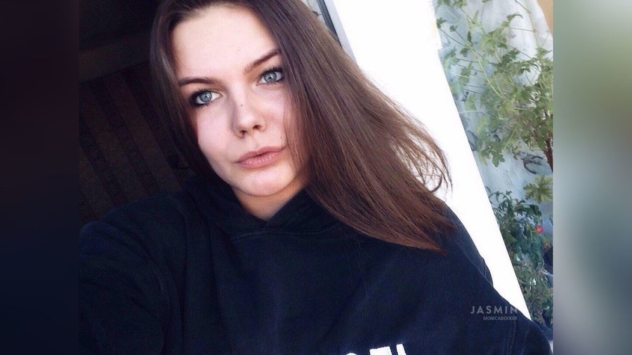 Teen live sex - XXX Dessert - Picture 1