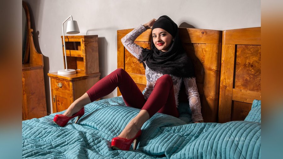 Teen spanish stockings - XXX Dessert - Picture 2