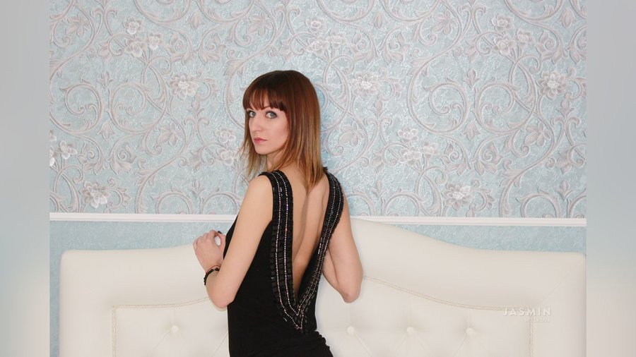 Real straight milf - XXX Dessert - Picture 3