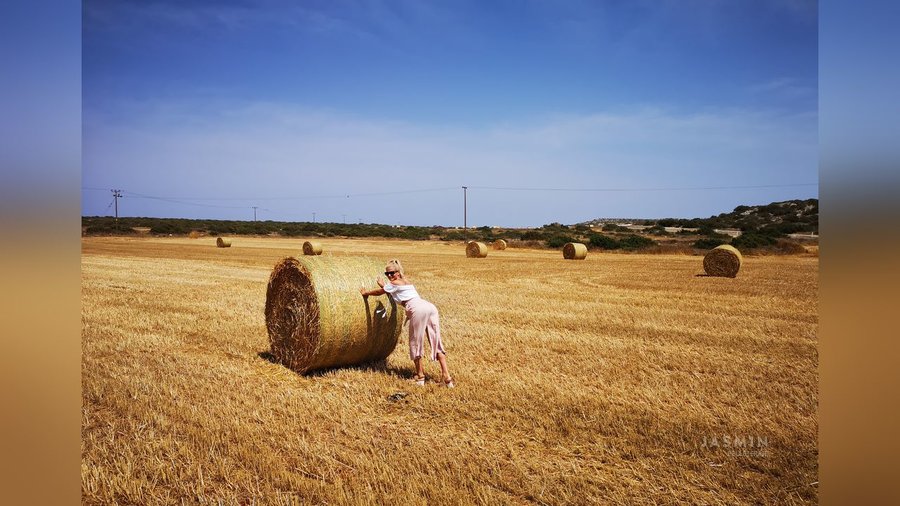 Big tit french oil - XXX Dessert - Picture 2