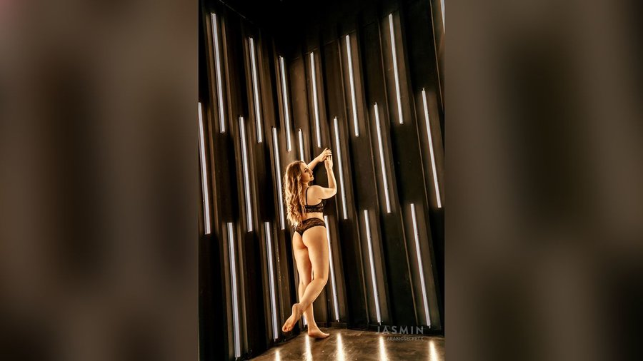 Teen athletic dildo webcam - XXX Dessert - Picture 1