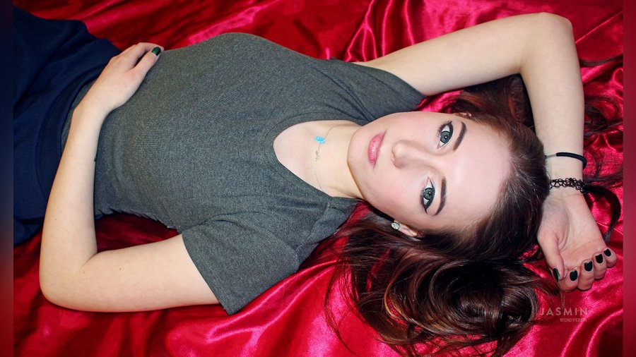 18yo real big tits - XXX Dessert - Picture 4