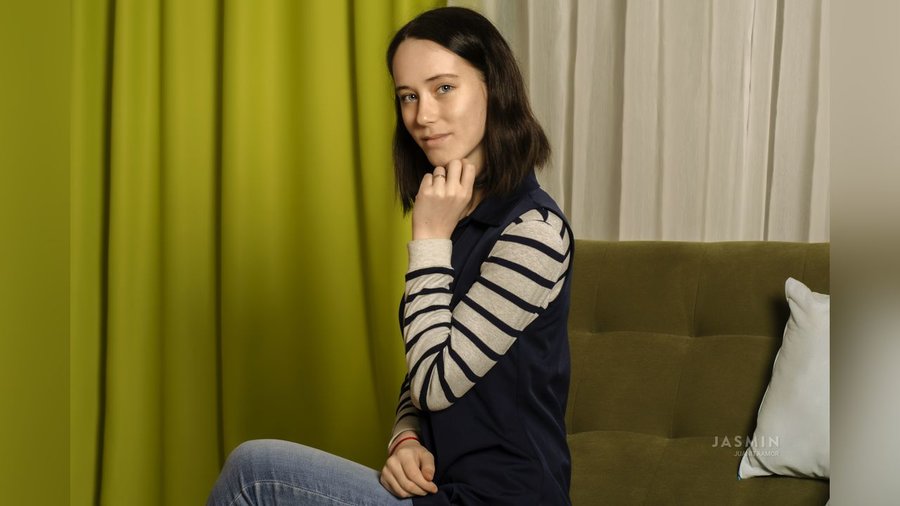 18yo teen girl webcam - XXX Dessert - Picture 2