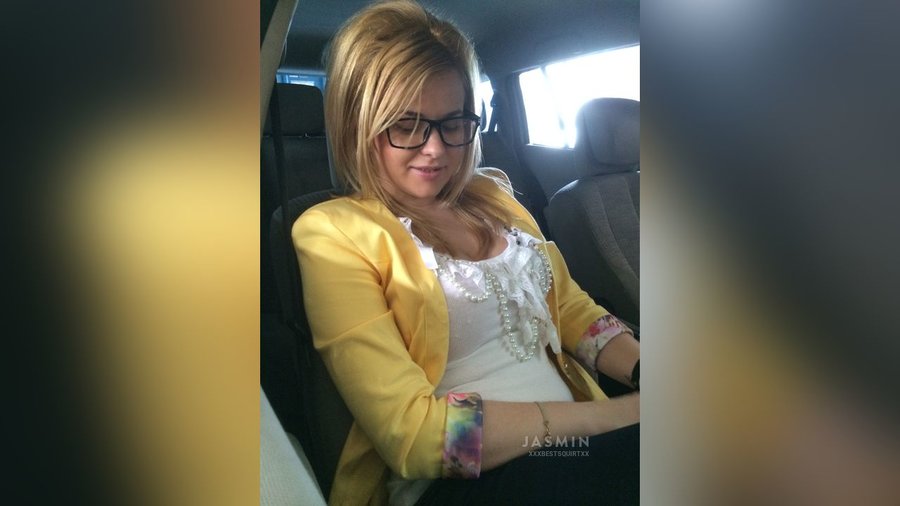 Italian big tits striptease - XXX Dessert - Picture 2