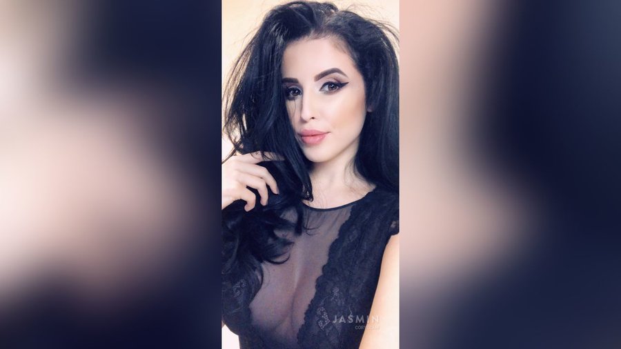 Cam girl big tits - XXX Dessert - Picture 1