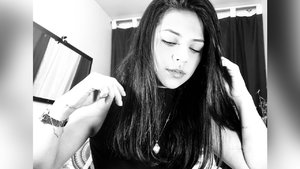 Spanish strap on webcam