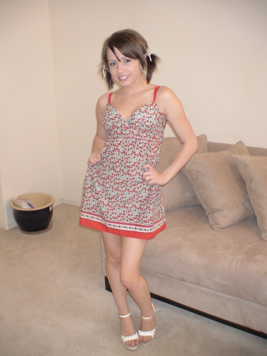 Submissive 18yo college pov - XXX Dessert - Picture 1