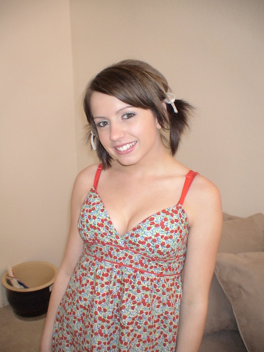 Submissive 18yo college pov - XXX Dessert - Picture 2