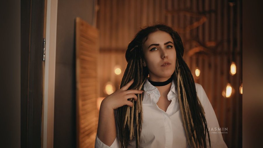 Tiny tits teen green eyes girl - XXXonXXX - Pic 1