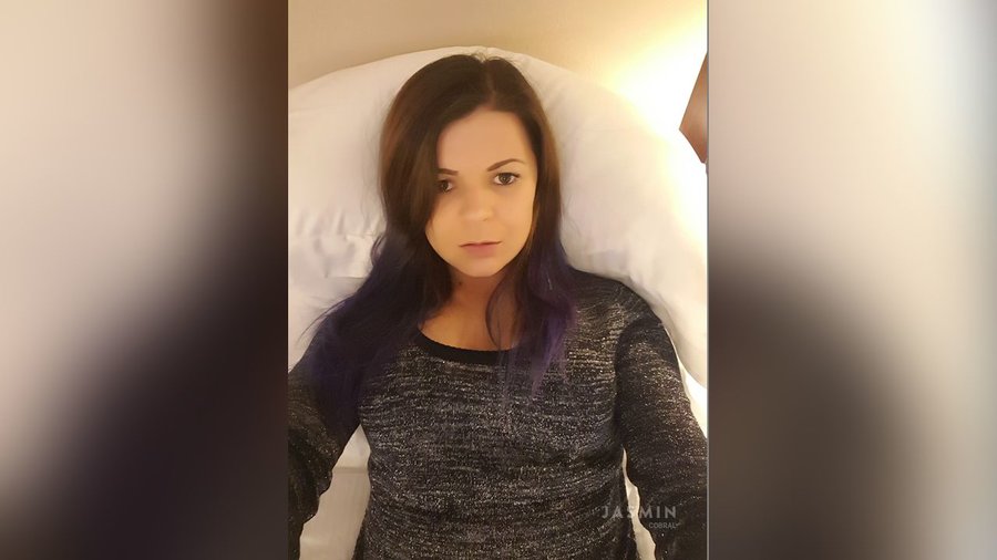 Petite french milf - XXXonXXX - Pic 1