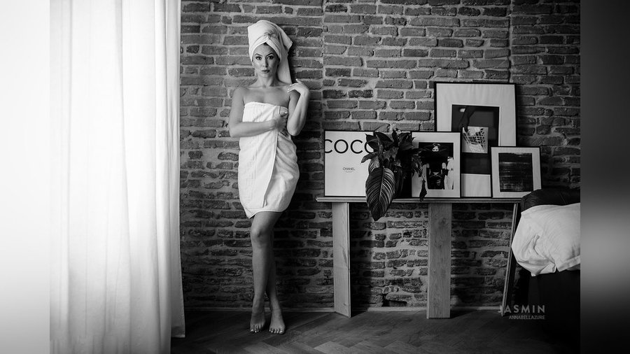 Hungarian cameltoe - XXXonXXX - Pic 2