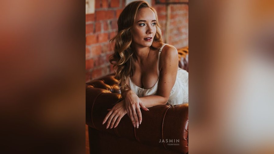 Real grey eyes girl - XXXonXXX - Pic 1