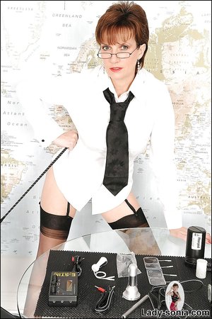 Seductive high heels - XXX Dessert - Picture 9