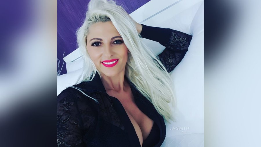 French big tit milf - XXX Dessert - Picture 2