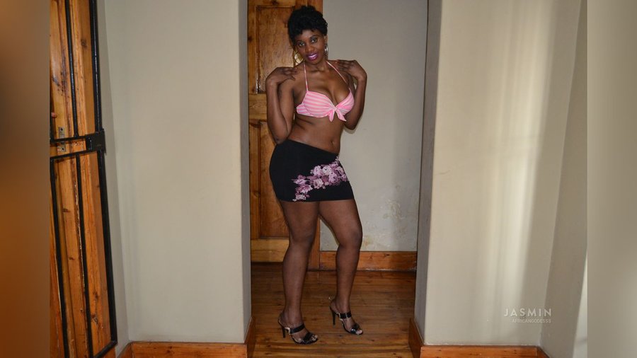 Real ebony - XXX Dessert - Picture 1