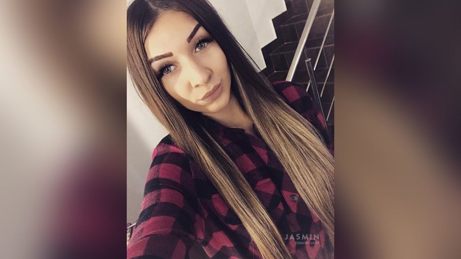 Petite tiny tits teen - XXX Dessert - Picture 3