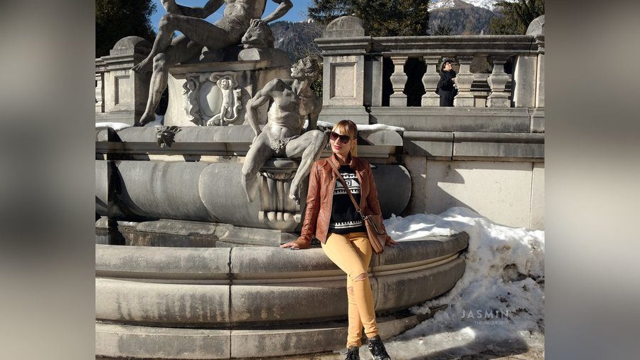 French vibrator - XXX Dessert - Picture 2