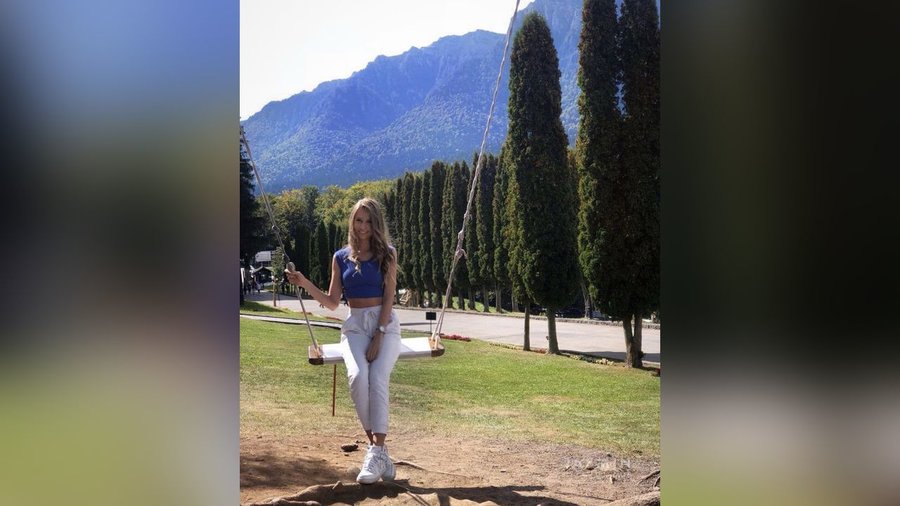 Girl live sex - XXX Dessert - Picture 1