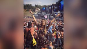 Girl live sex - XXX Dessert - Picture 2