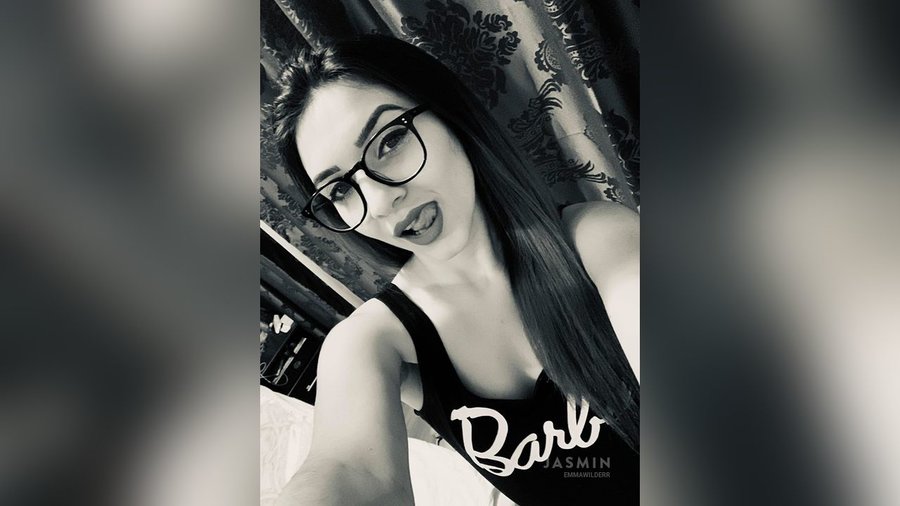 Tiny tits strap on - XXX Dessert - Picture 2