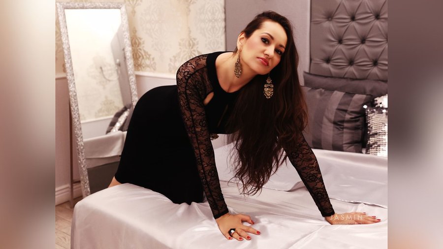 Mature close up - XXX Dessert - Picture 1