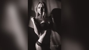 Close up fingering - XXX Dessert - Picture 1