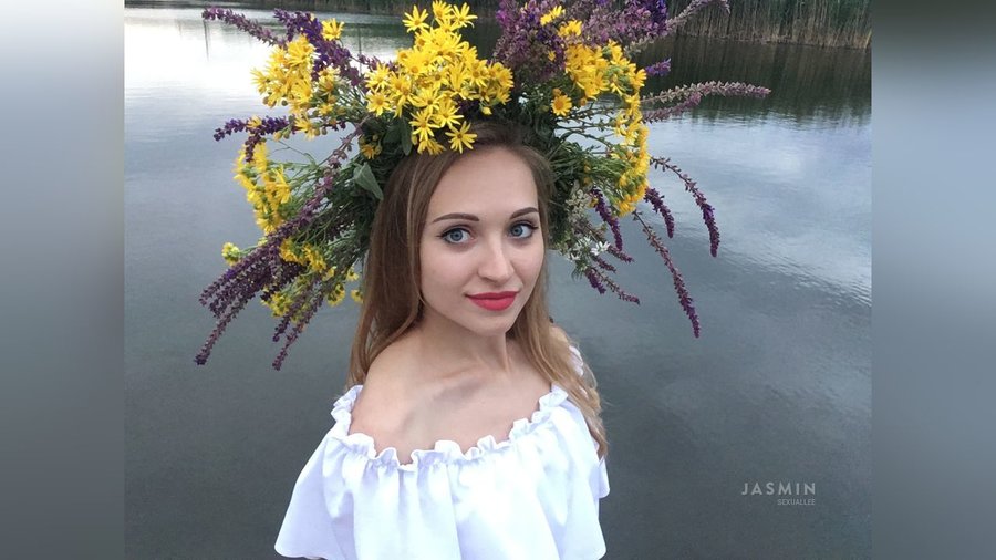 Close up fingering - XXX Dessert - Picture 2