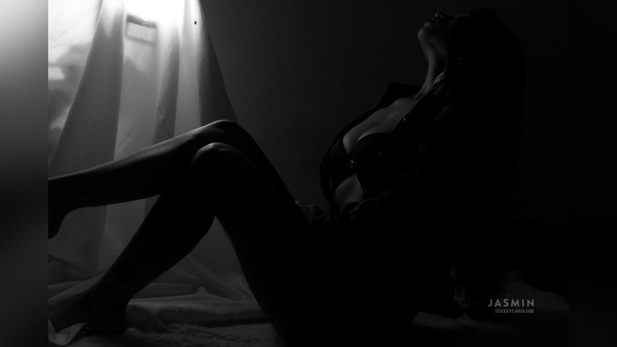 Latin vibrator - XXX Dessert - Picture 2