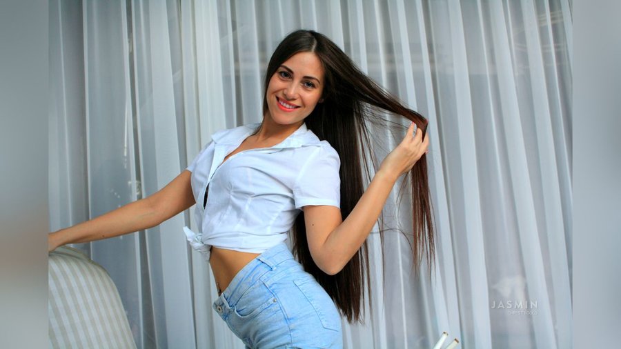 Straight teen dildo - XXX Dessert - Picture 1