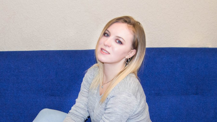 Petite big tit 19yo teen - XXX Dessert - Picture 2