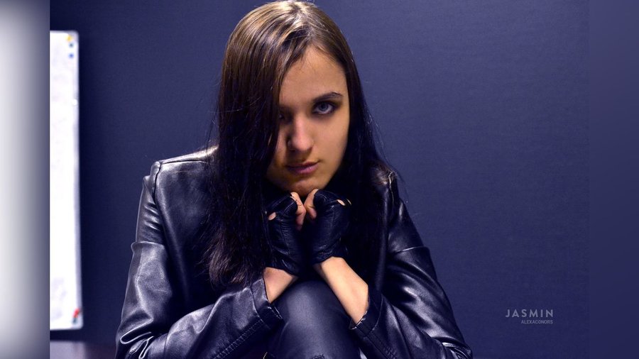Real 18yo teen webcam - XXX Dessert - Picture 4