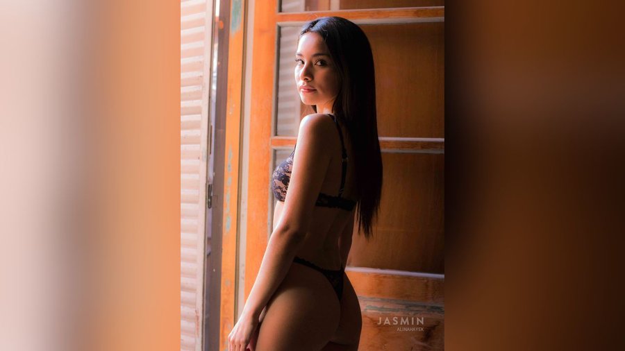 Spanish tiny tits - XXX Dessert - Picture 2