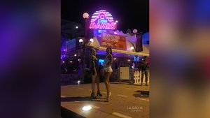 Teen spanish squirt - XXX Dessert - Picture 4