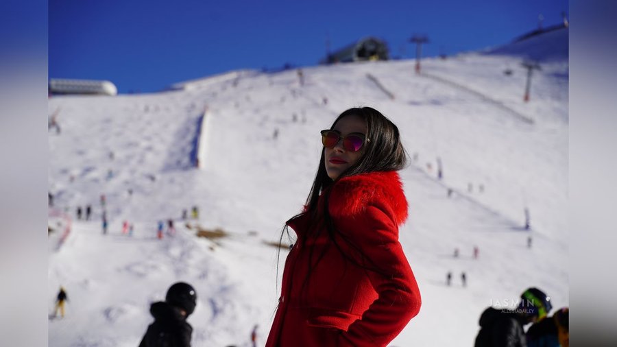 Spanish webcam squirt - XXX Dessert - Picture 3