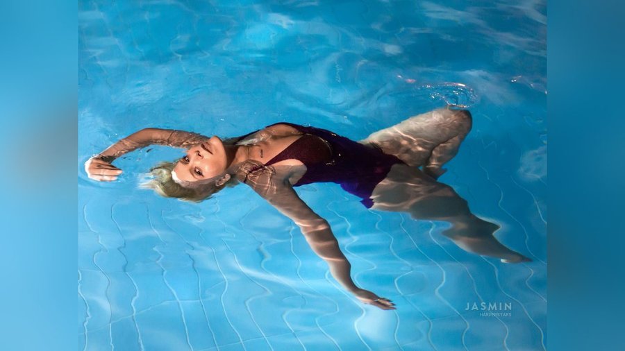 Real big tit milf - XXX Dessert - Picture 3